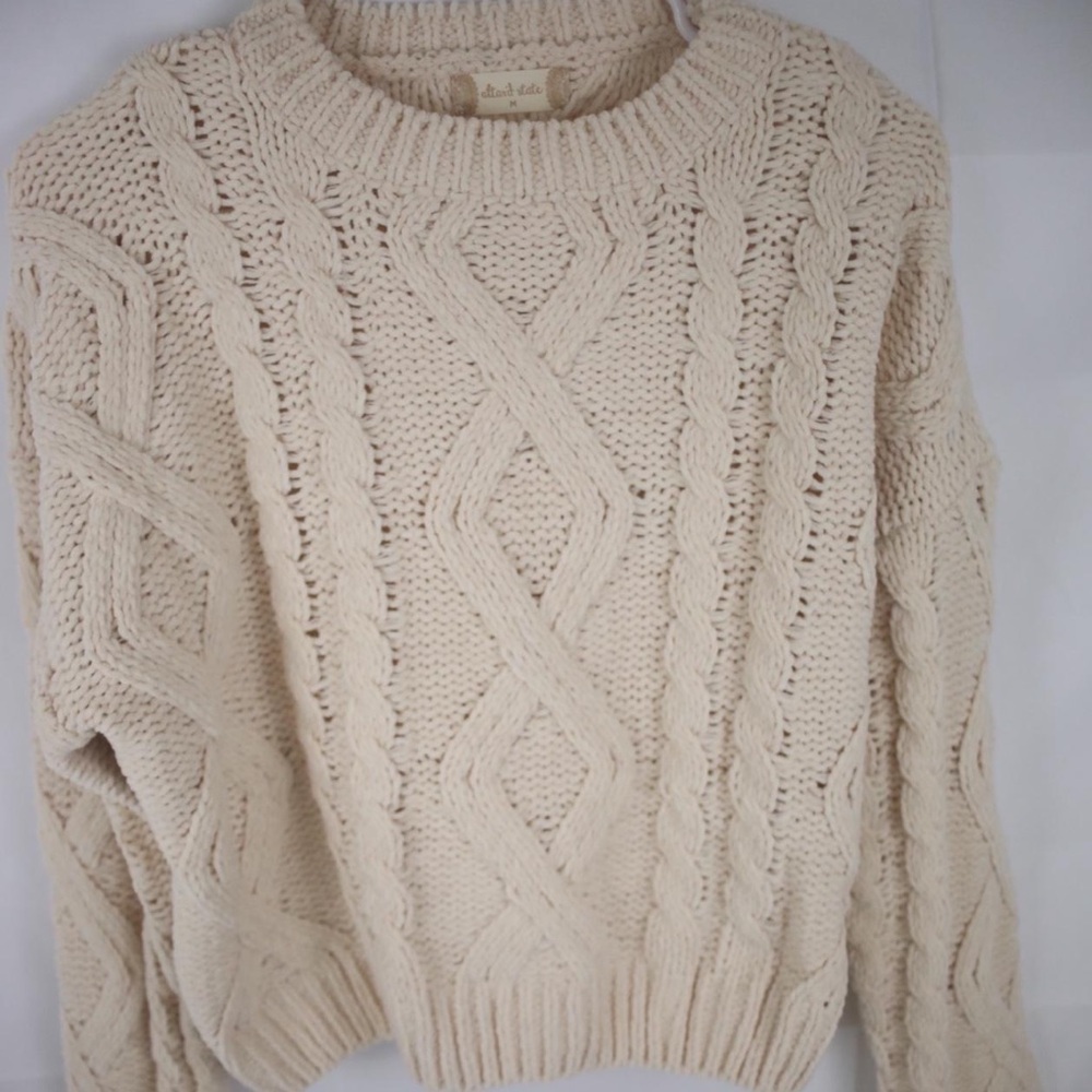 Chunky Cable Knit Sweater - Cream